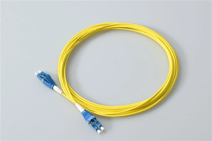 Dây nhảy quang Lc Uniboot UPC 2Core SM 9/125